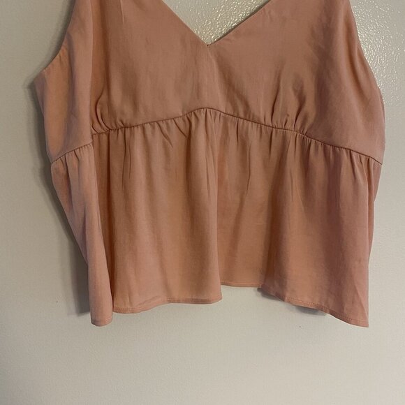 American Eagle Women L Peach Spaghetti Straps V-Neck Crop Babydoll Tank Top NWT - Picture 2 of 9